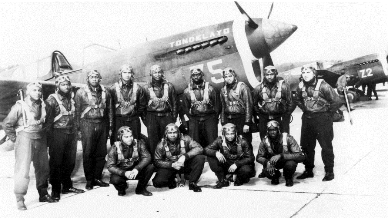 THE RED-TAIL TUSKEGEE AIRMEN